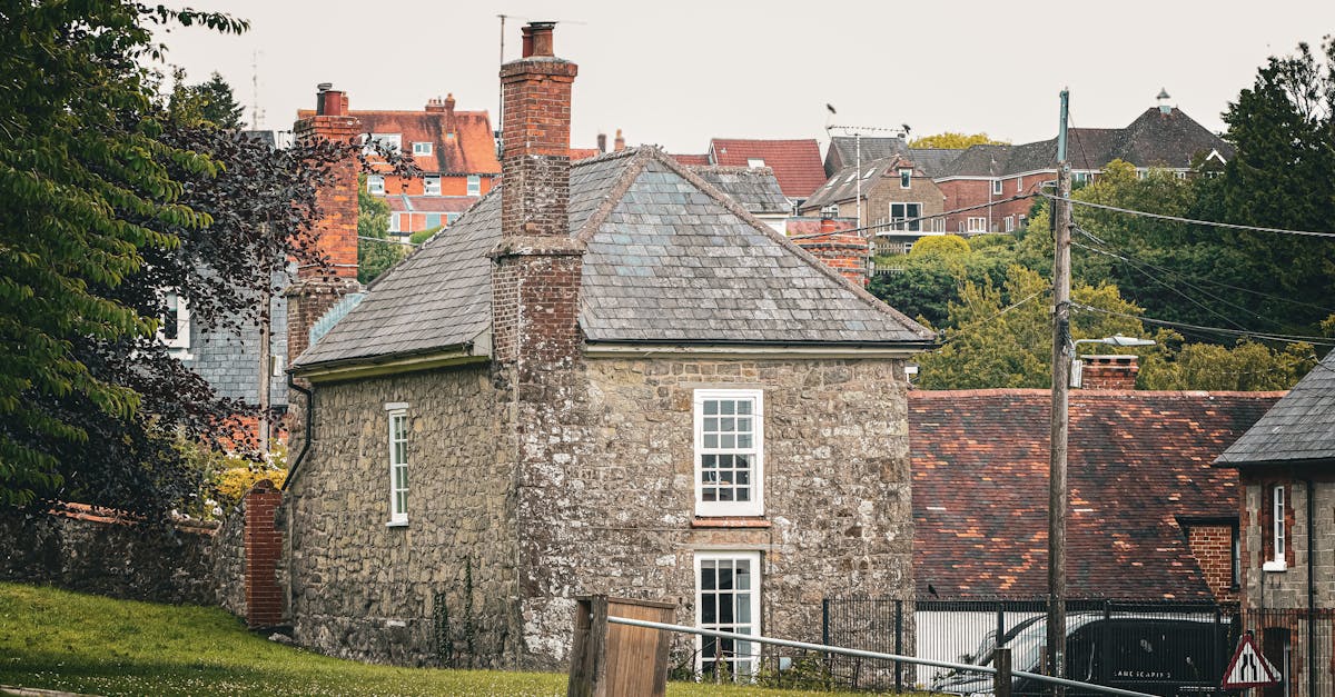 Budget Travel UK - Free stock photo of building, chimney, cottage